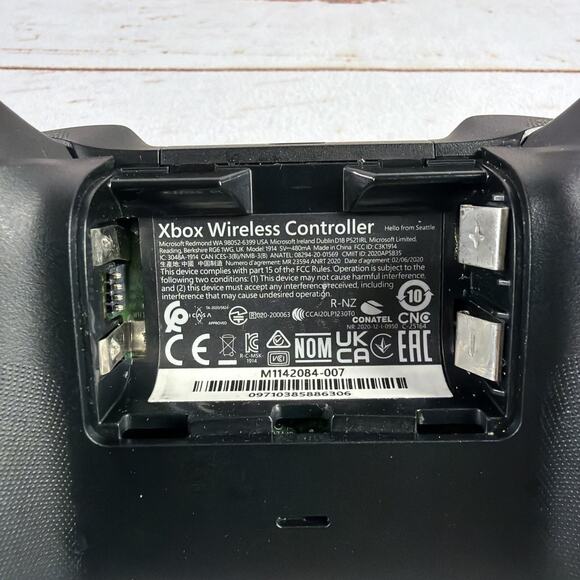 Microsoft Wireless Controller Xbox Series X/S Carbon Black Pre-Owned - Picture 7 of 7